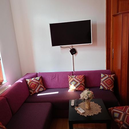 Apartment And Rooms"Tabasnice"Tuzla Centar Екстериор снимка