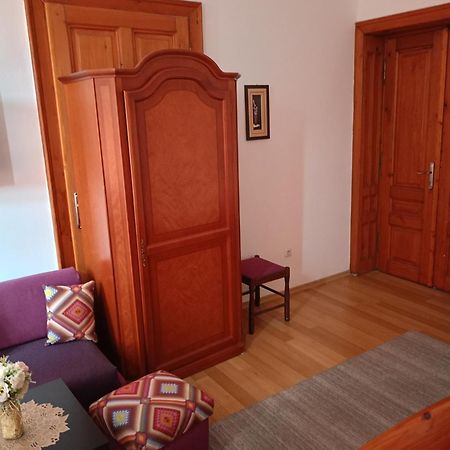 Apartment And Rooms"Tabasnice"Tuzla Centar Екстериор снимка