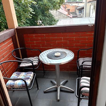 Apartment And Rooms"Tabasnice"Tuzla Centar Екстериор снимка