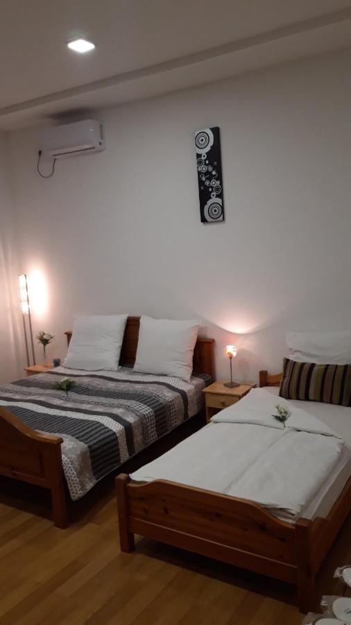 Apartment And Rooms"Tabasnice"Tuzla Centar Екстериор снимка