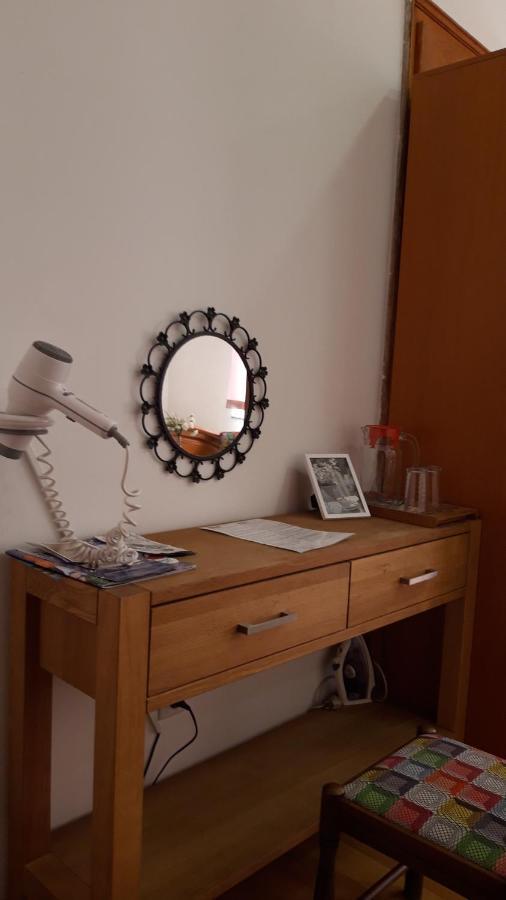 Apartment And Rooms"Tabasnice"Tuzla Centar Екстериор снимка